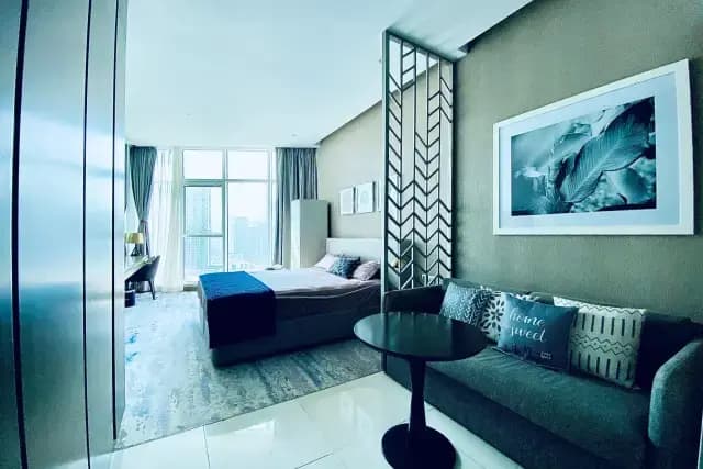 Vacant I Canal View I Furnished I Big Layout Vacant I Canal View I Furnished I Big Layout