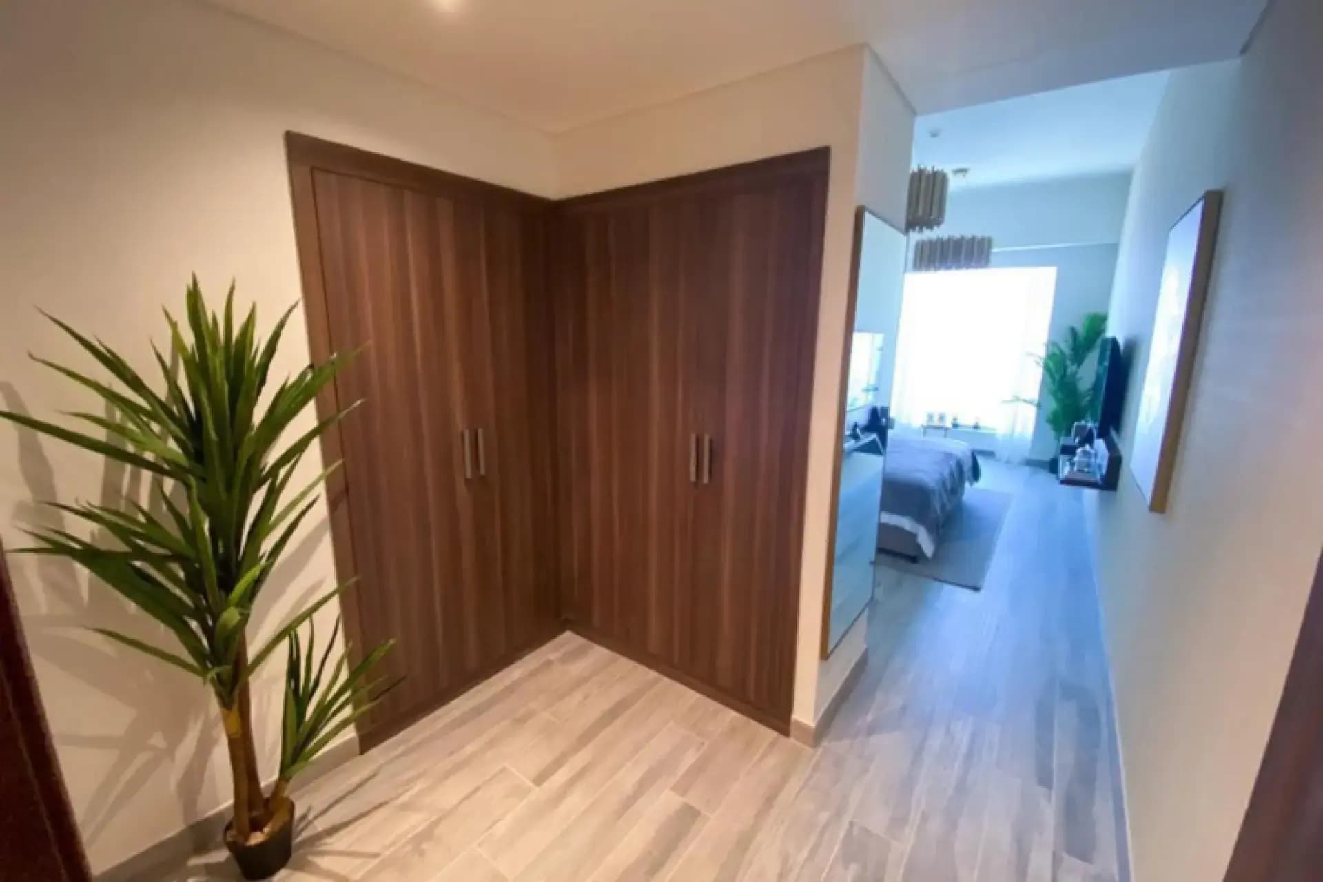 Fully Furnished I Golf Course View I Vacant Fully Furnished I Golf Course View I Vacant