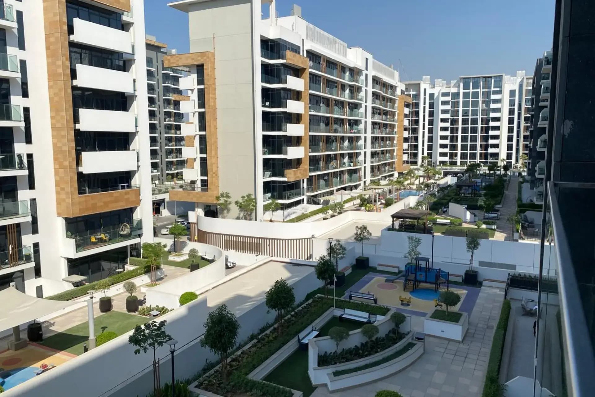 Vacant I Big Layout I Pool View Vacant I Big Layout I Pool View